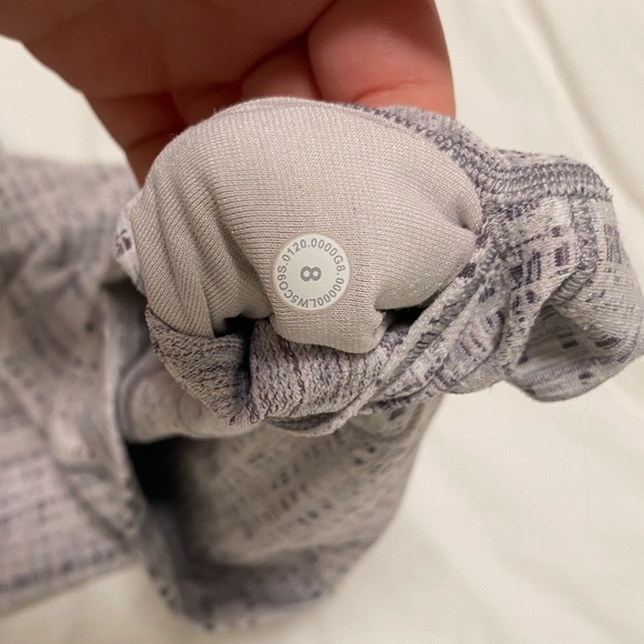 Lululemon Wunder Under Leggings - Picture 3 of 3